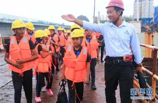武汉天宸超声成孔检测仪再次走出国门-马尔代夫中马友谊大桥